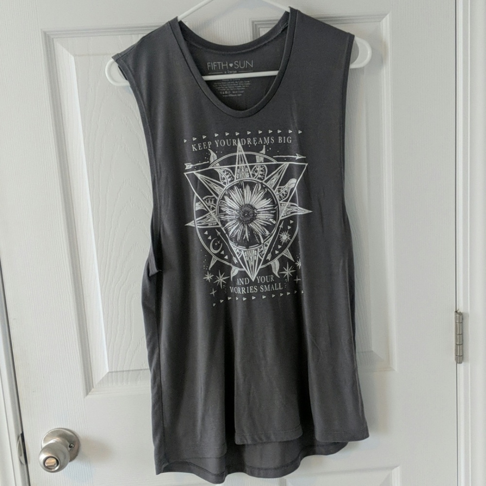 Grey graphic tank